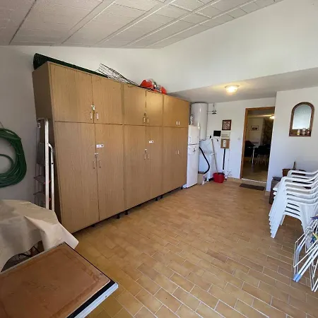 Villa T3 Avec Garage, Terrasse, Piscine Et Wifi - 6 Couchages A Saint-cyprien, Proche Et Commerces - Fr-1-106-89 *