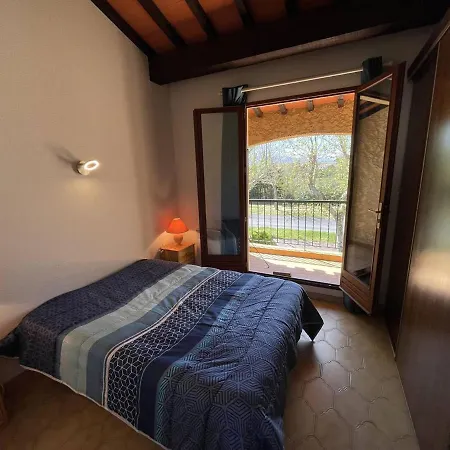 T3 Avec Garage, Terrasse, Piscine Et Wifi - 6 Couchages A Saint-cyprien, Proche Et Commerces - Fr-1-106-89 Villa *